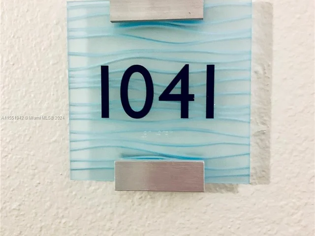 3001 S Ocean Dr # 1041, Hollywood FL 33019