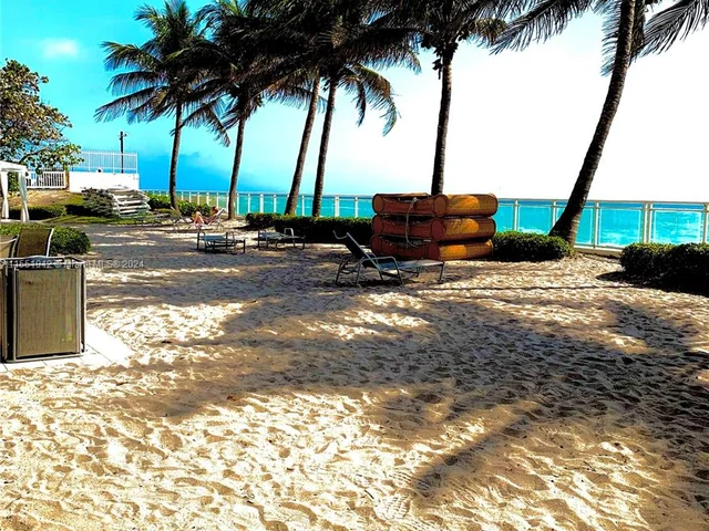 3001 S Ocean Dr # 1041, Hollywood FL 33019