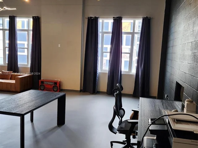 250 NW 23rd St # 412, Miami FL 33127