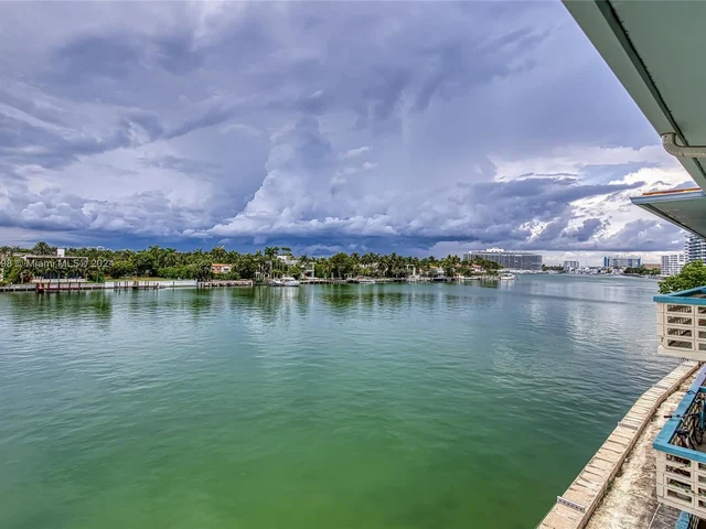 6484 Indian Creek Dr # 317, Miami Beach FL 33141