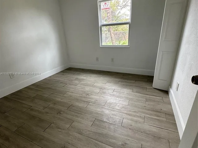 113 NE 75th St rear, Miami FL 33138