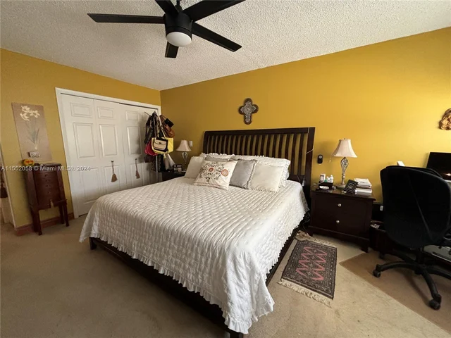 16251 Golf Club Rd # 302, Weston FL 33326