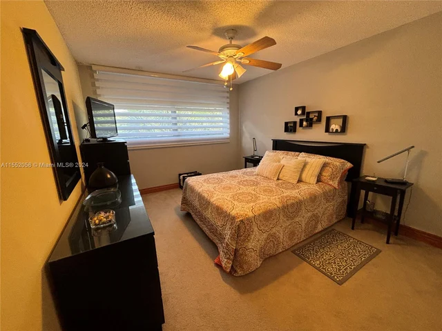 16251 Golf Club Rd # 302, Weston FL 33326