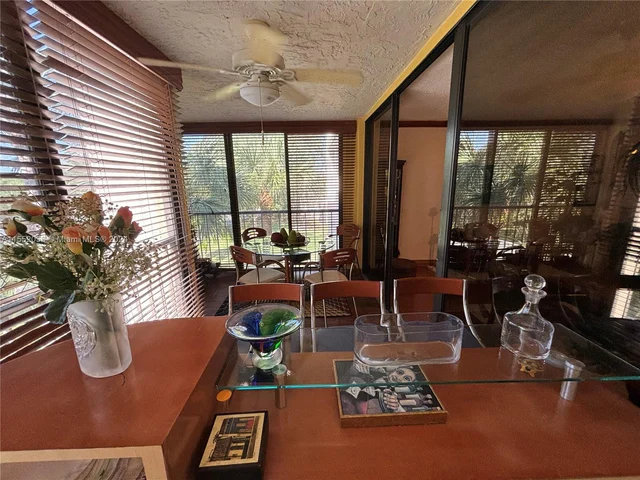 16251 Golf Club Rd # 302, Weston FL 33326