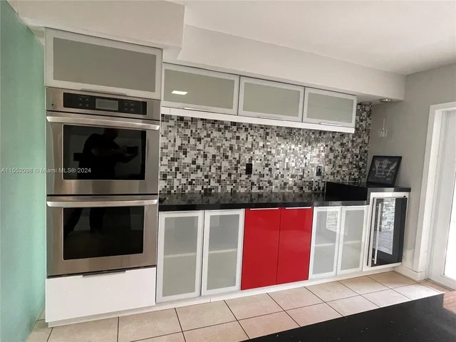 881 SW 104th Ct # 881, Miami FL 33174