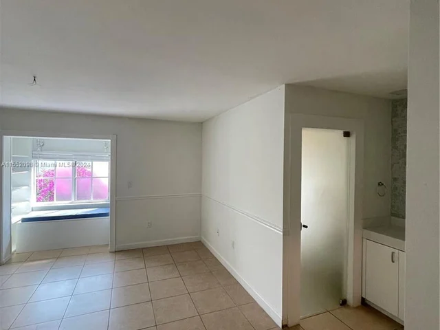 881 SW 104th Ct # 881, Miami FL 33174