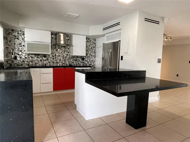 881 SW 104th Ct # 881, Miami FL 33174