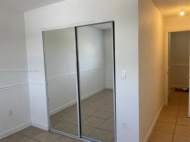 881 SW 104th Ct # 881, Miami FL 33174