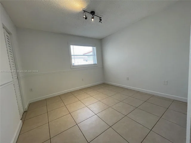 881 SW 104th Ct # 881, Miami FL 33174