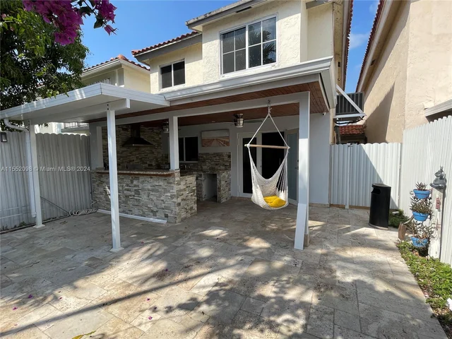 881 SW 104th Ct # 881, Miami FL 33174