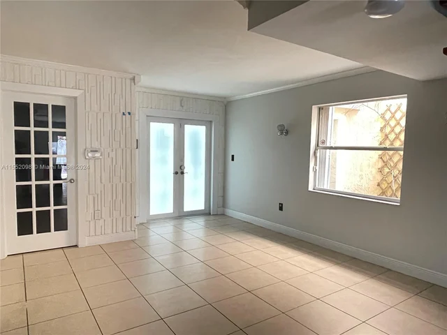 881 SW 104th Ct # 881, Miami FL 33174