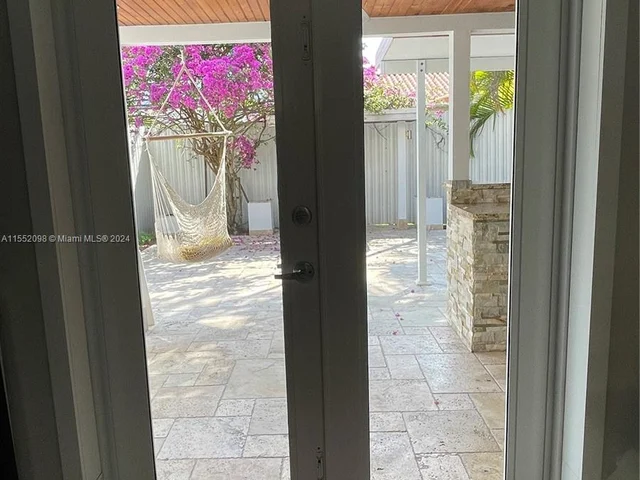 881 SW 104th Ct # 881, Miami FL 33174