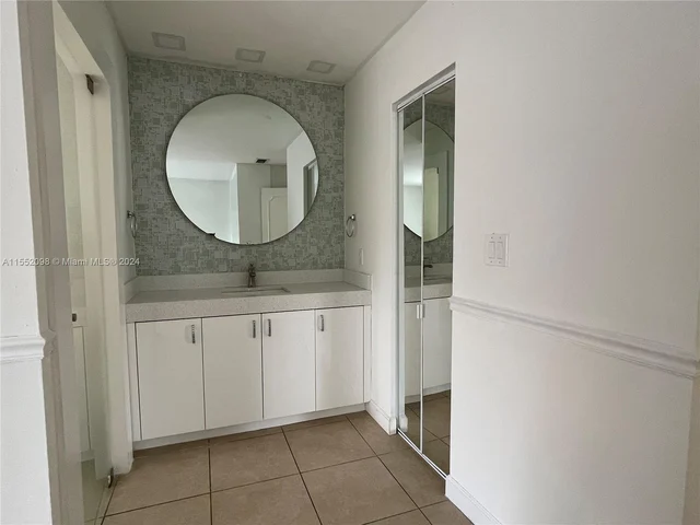 881 SW 104th Ct # 881, Miami FL 33174