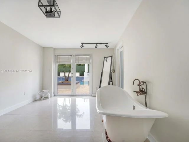 4321 SW 95th Ct, Miami FL 33165