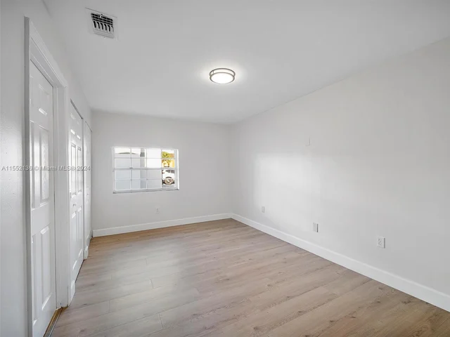 655 NW 123rd Ave, Miami FL 33182