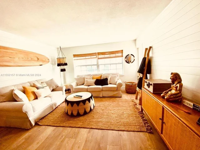 325 Ocean Dr # 408, Miami Beach FL 33139