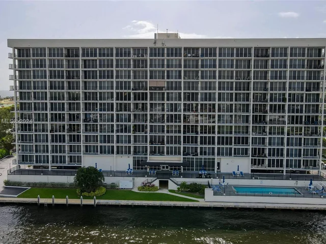 521 N N RIVERSIDE DR # 506, Pompano Beach FL 33062