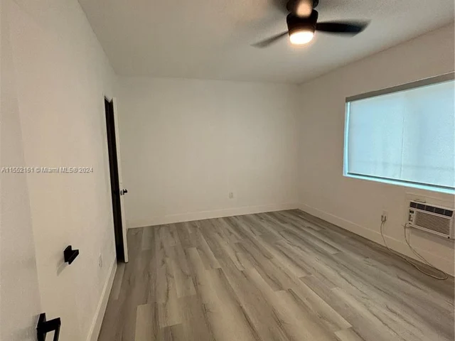 9270 E Bay Harbor Dr # 4A, Bay Harbor Islands FL 33154