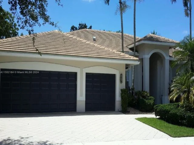 351 Mallard Rd, Weston FL 33327