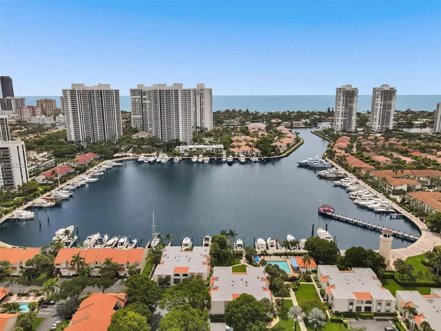 20937 Bay Ct # 1, Aventura FL 33180