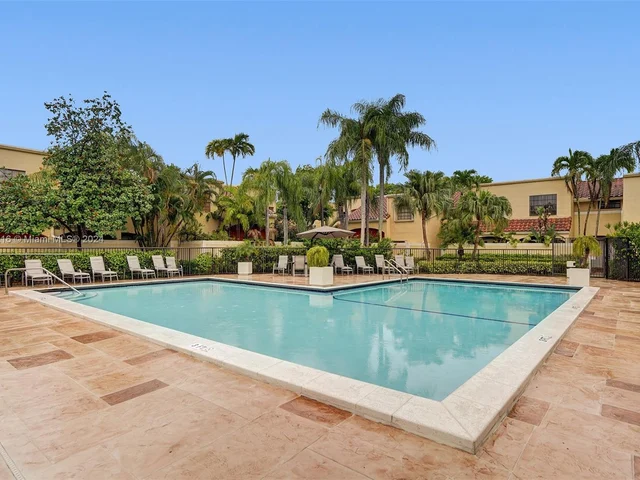 20937 Bay Ct # 1, Aventura FL 33180