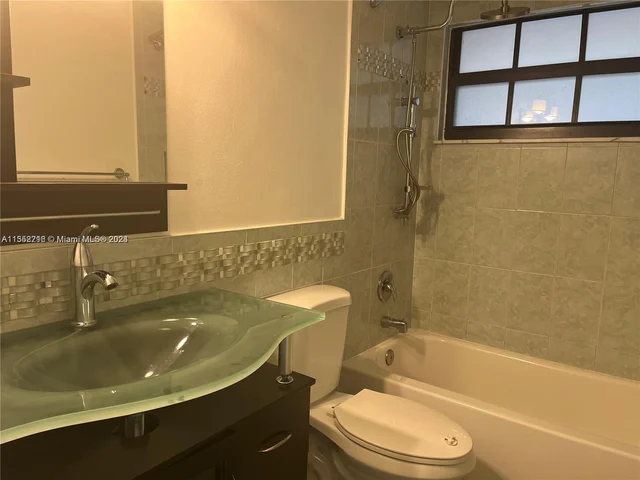 20937 Bay Ct # 1, Aventura FL 33180