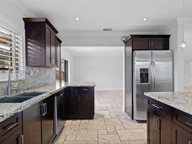 12661 SW 20th Ter, Miami FL 33175