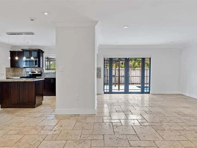 12661 SW 20th Ter, Miami FL 33175