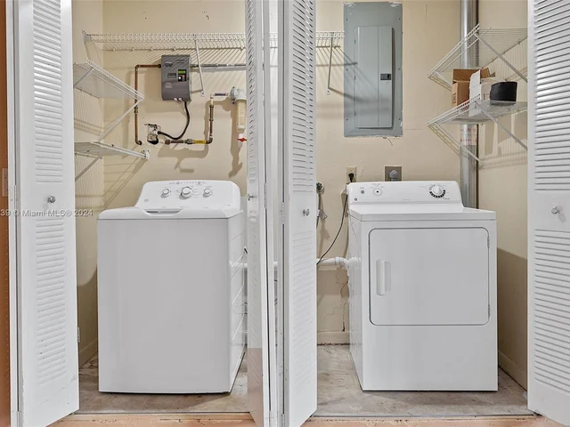 12661 SW 20th Ter, Miami FL 33175