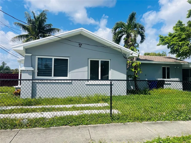 445 NE # 171, North Miami Beach FL 33162