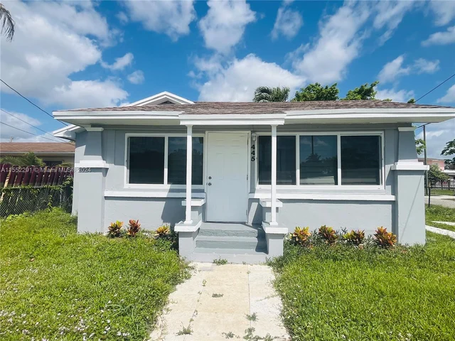 445 NE # 171, North Miami Beach FL 33162