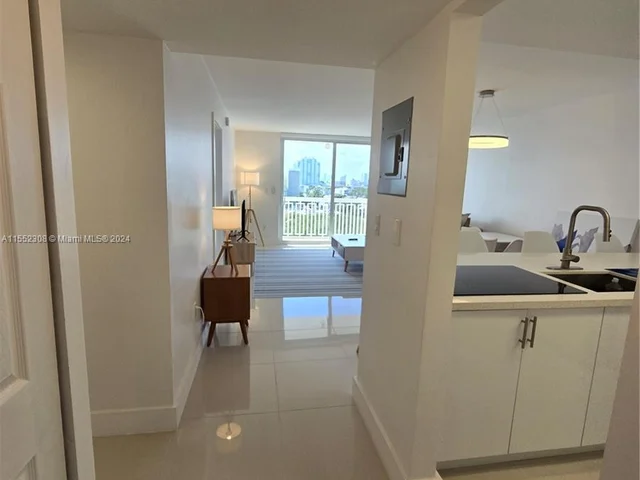 401 Ocean Dr # 1002, Miami Beach FL 33139