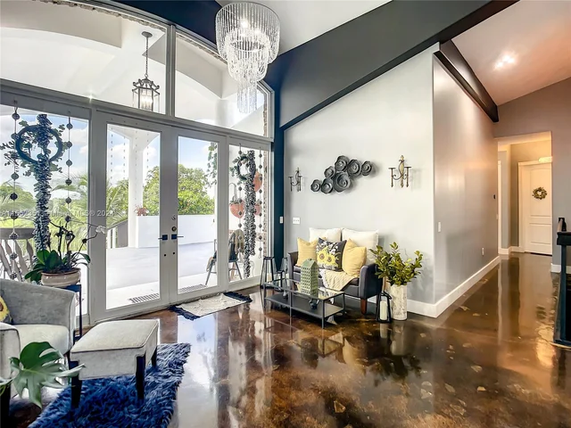 19870 SW 190th St, Miami FL 33187