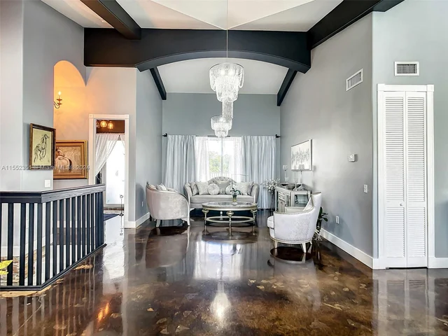 19870 SW 190th St, Miami FL 33187