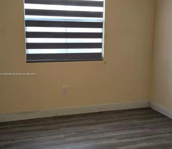 140 NW 86th Pl, Miami FL 33126