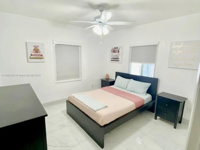 737 NW 41st St # 3, Miami FL 33127