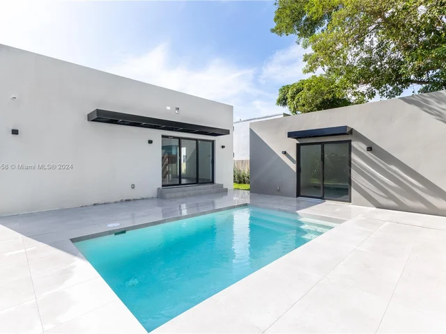 2453 SW 23rd St # 0, Miami FL 33145