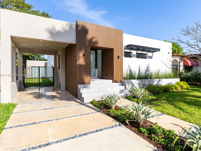 2453 SW 23rd St # 0, Miami FL 33145