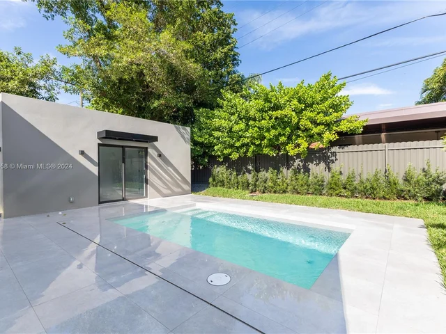 2453 SW 23rd St # 0, Miami FL 33145