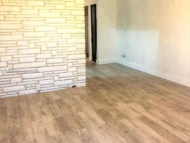 420 NW 59th Ter # 420, Miami FL 33127