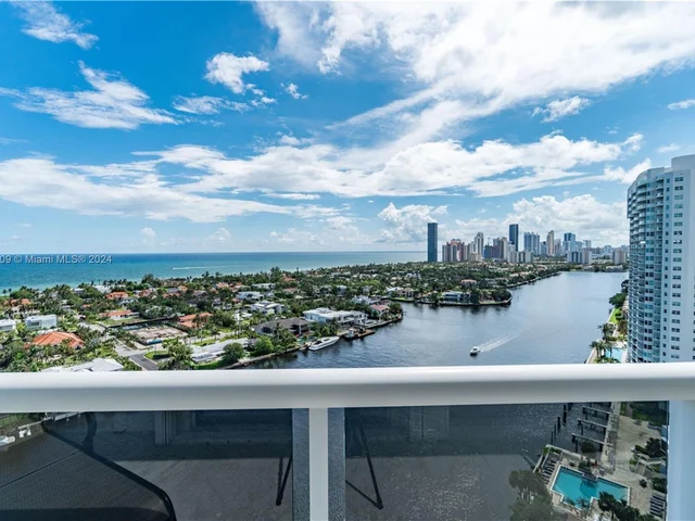 20515 E Country Club Dr # 2244, Aventura FL 33180