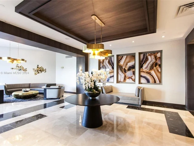 20515 E Country Club Dr # 2244, Aventura FL 33180