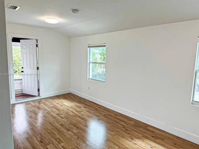 22850 SW 134th Ave # D, Miami FL 33170