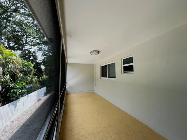 110 NE 19th Ave # 18, Deerfield Beach FL 33441