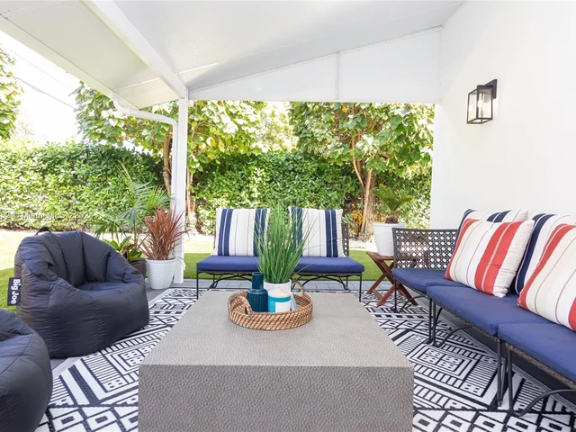 101 NW 47th St, Miami FL 33127