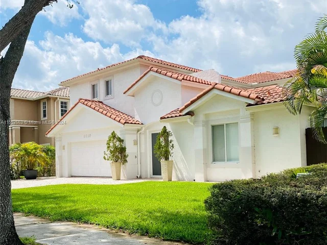 6218 NW 113th Pl, Doral FL 33178