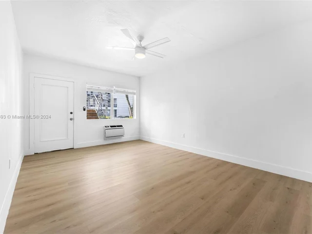 1035 9th St # 6, Miami Beach FL 33139