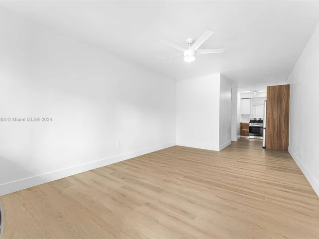 1035 9th St # 6, Miami Beach FL 33139