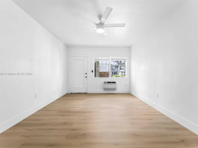 1035 9th St # 6, Miami Beach FL 33139