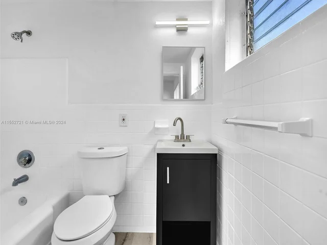 10190 E Bay Harbor Dr # 7E, Bay Harbor Islands FL 33154